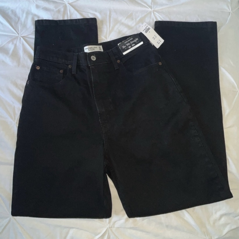 NWT Abercrombie & Fitch Curve Love 90’s Straight Ultra High-Rise SIZE 30 / 10R - Picture 3 of 6
